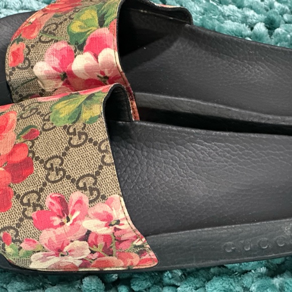 Gucci Authentic Women’s Slides Size 7 - Picture 2 of 7